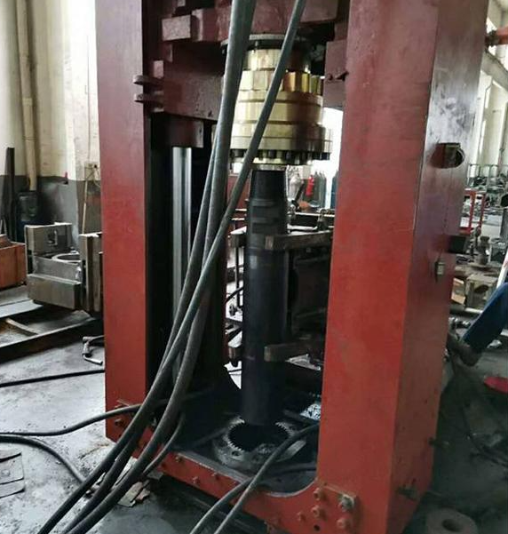 反井鉆機 反井鉆機