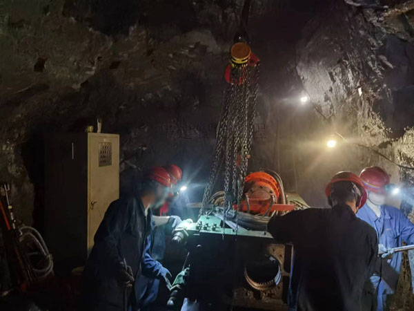 湖南天井鉆機施工現場 湖南天井鉆機施工現場