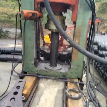 抽水蓄能電站的豎井和斜井是如何施工的?