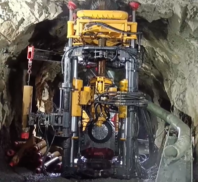 切割天井鉆機的優勢特點